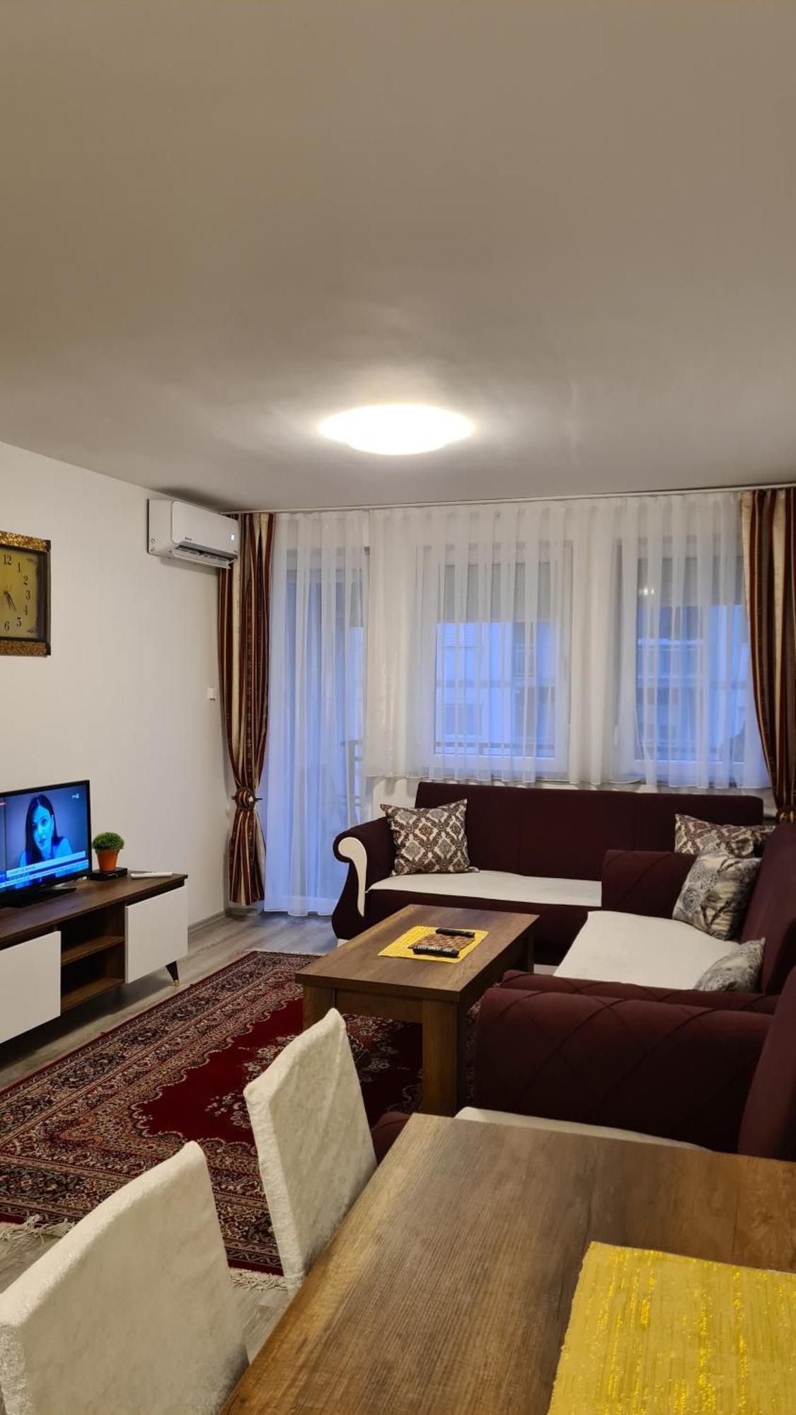 Fush Kosov Apartment Center Kosovo Polje Kültér fotó